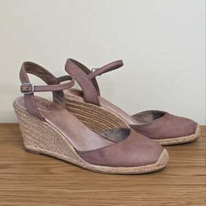 Me Too Women’s Bethany Leather Espadrille Taupe Wedge Sandal Size 9.5